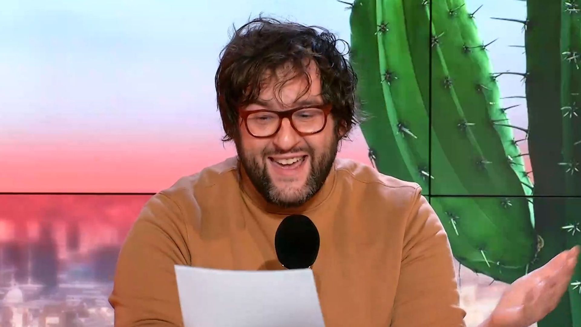 Le Cactus : Gaëtan Delferière s’interroge sur le prince Laurent et son fils illégitime