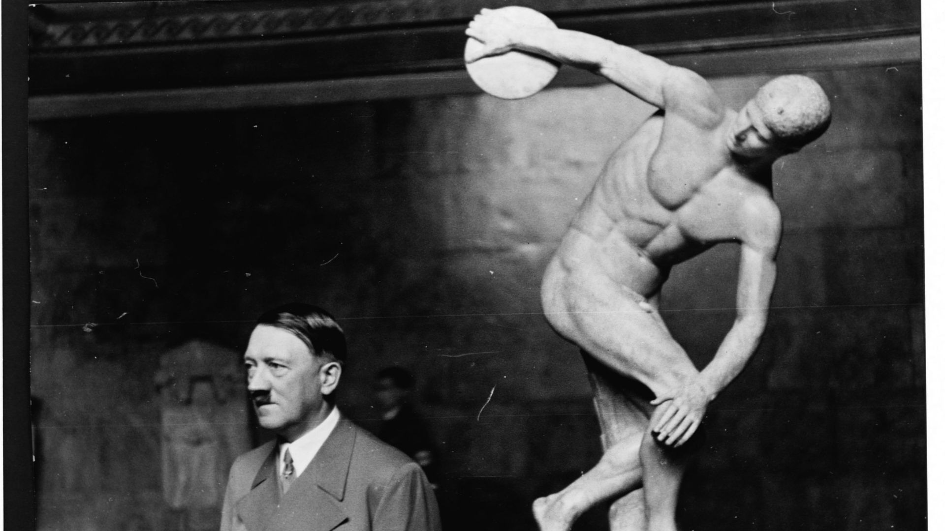 Hitler, Mussolini et Staline : des manières différentes de mettre l'art au service du totalitarisme
