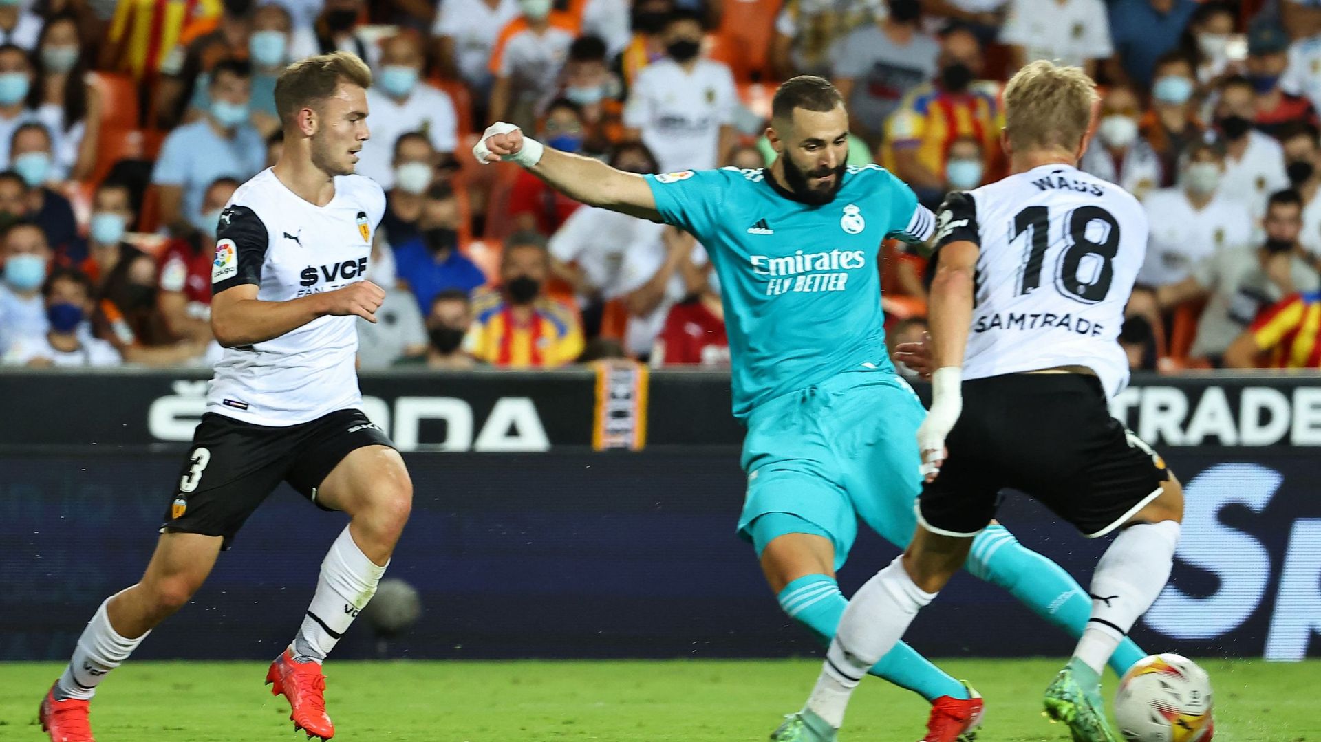 L’inévitable Benzema a offert la victoire au Real face à Valence.