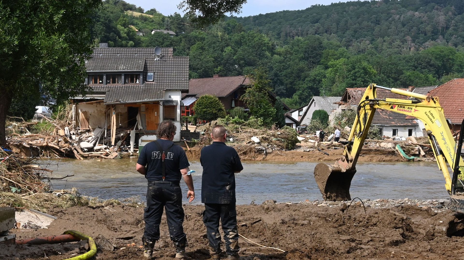 Inondations en Europe : le bilan des intempéries s'alourdit à 156 morts en Allemagne