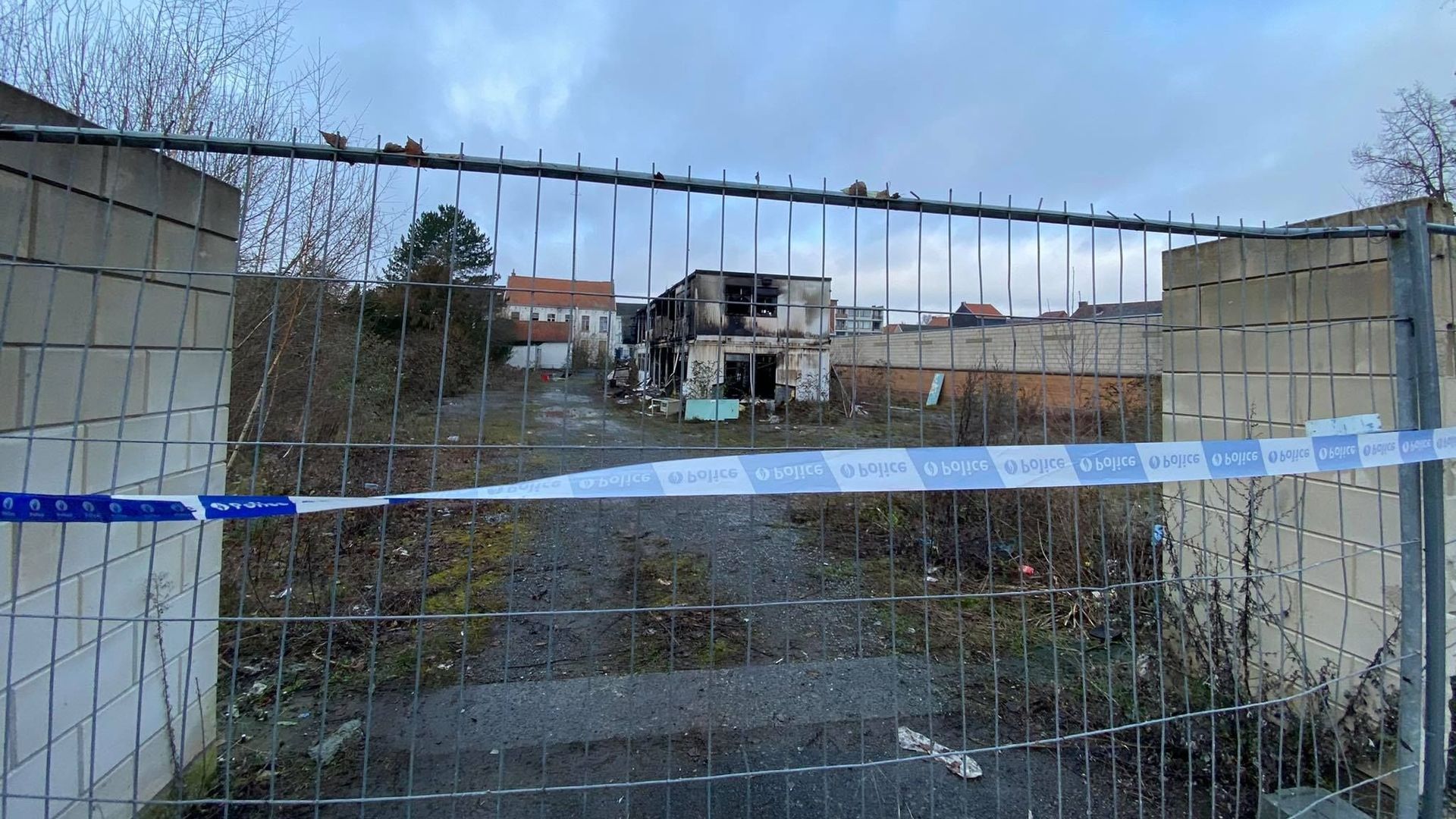 Incendie suspect sur le site de l’ancienne gendarmerie à Jodoigne