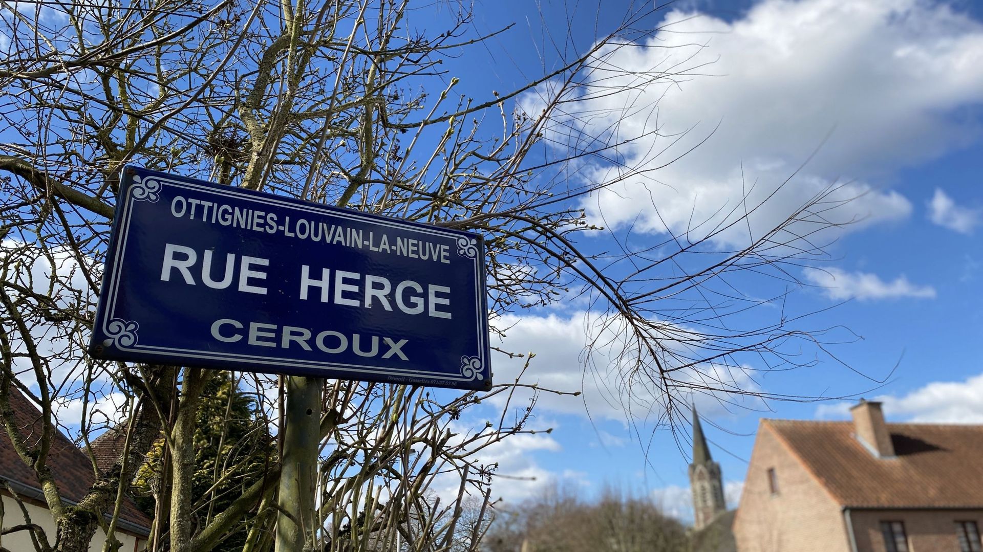 La rue où Hergé a habité porte aujourd’hui son nom