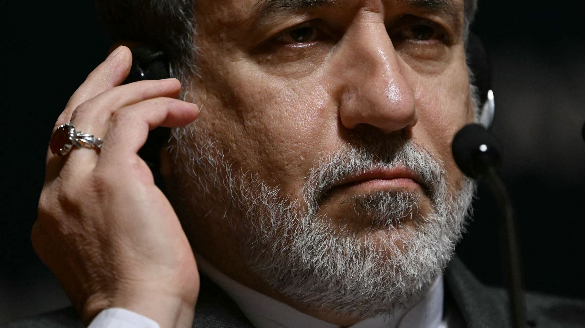 Nucléaire iranien : la matière nucléaire enrichie "sous les décombres" après les frappes israéliennes, dit l’Iran