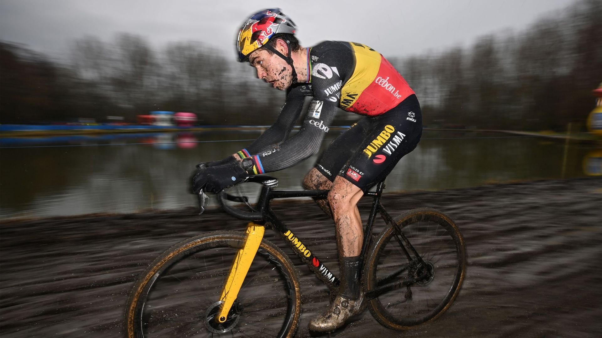 Wout van Aert reprendra le cyclocross à partir du 4 décembre