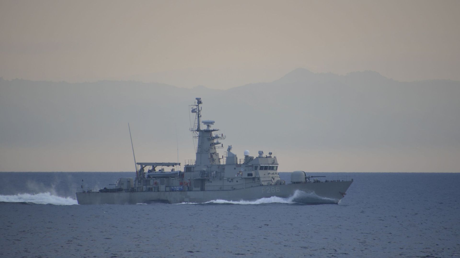 Un bateau des garde-côtes grecs