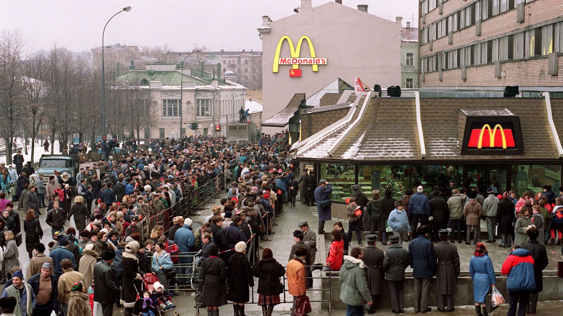 L’ouverture du premier McDo russe avait provoqué de longues files d’attente, en janvier 1990.