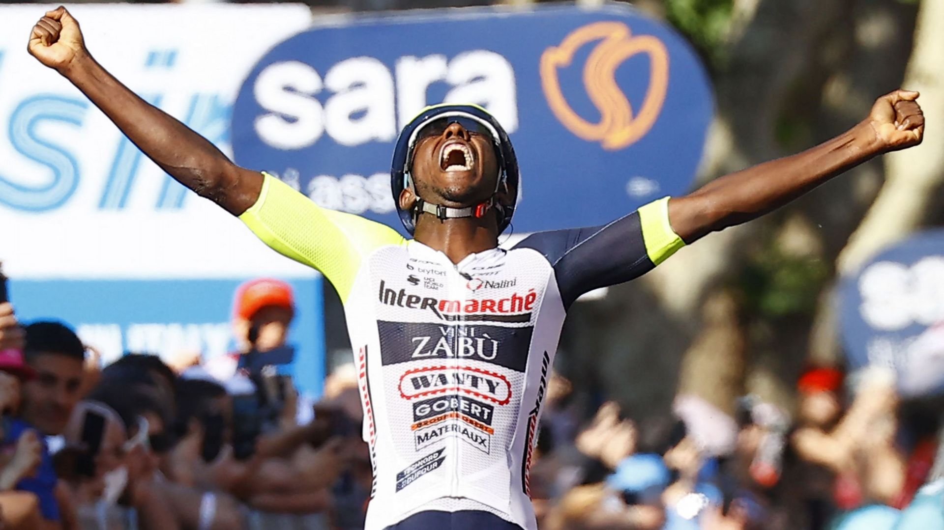 Biniam Girmay : une victoire historique sur le Giro