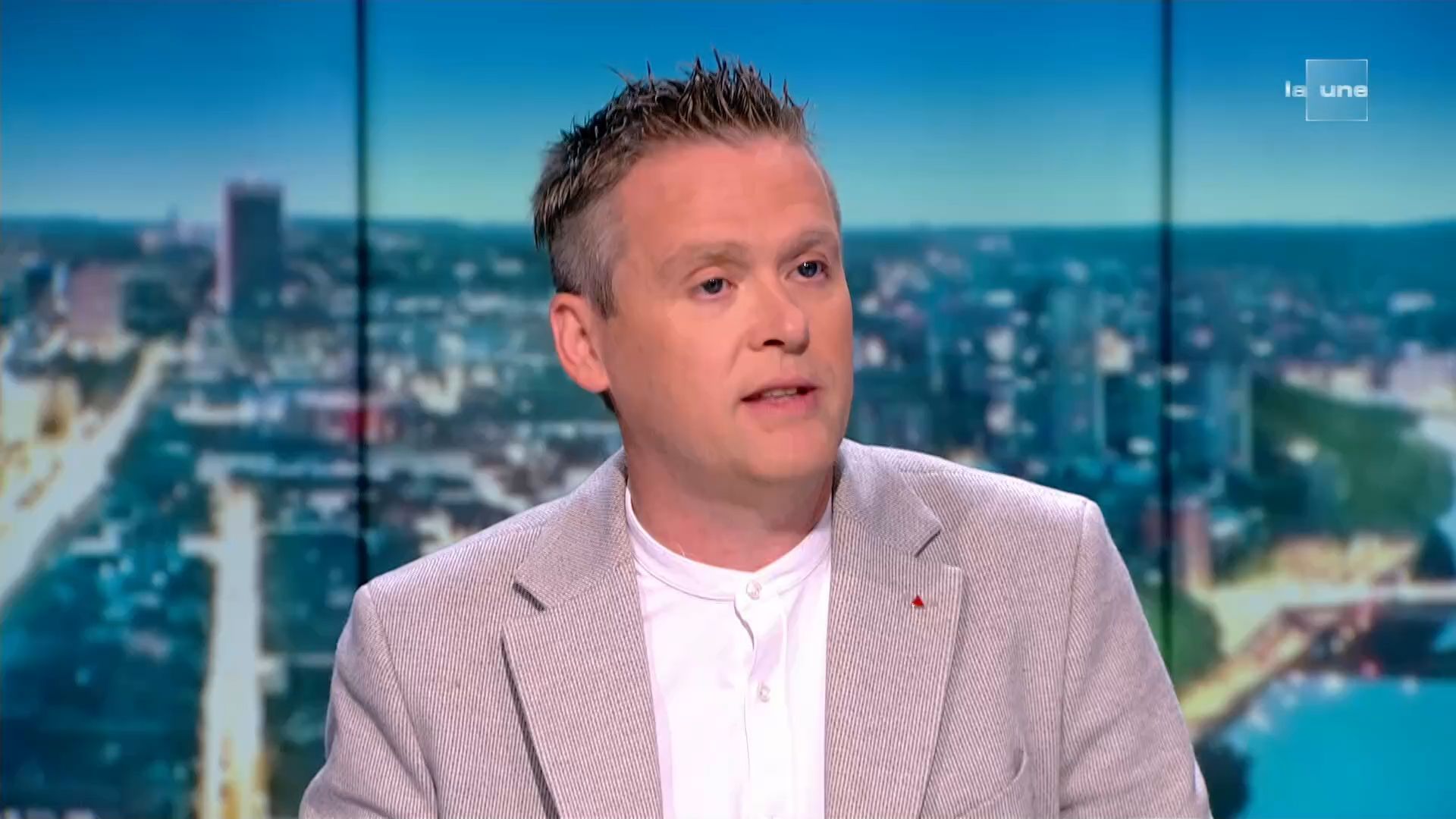 « Pour les pensions rien n’est possible, mais pour la Défense tout est possible », dénonce Bert Engelaar (FGTB) dans Jeudi en Prime