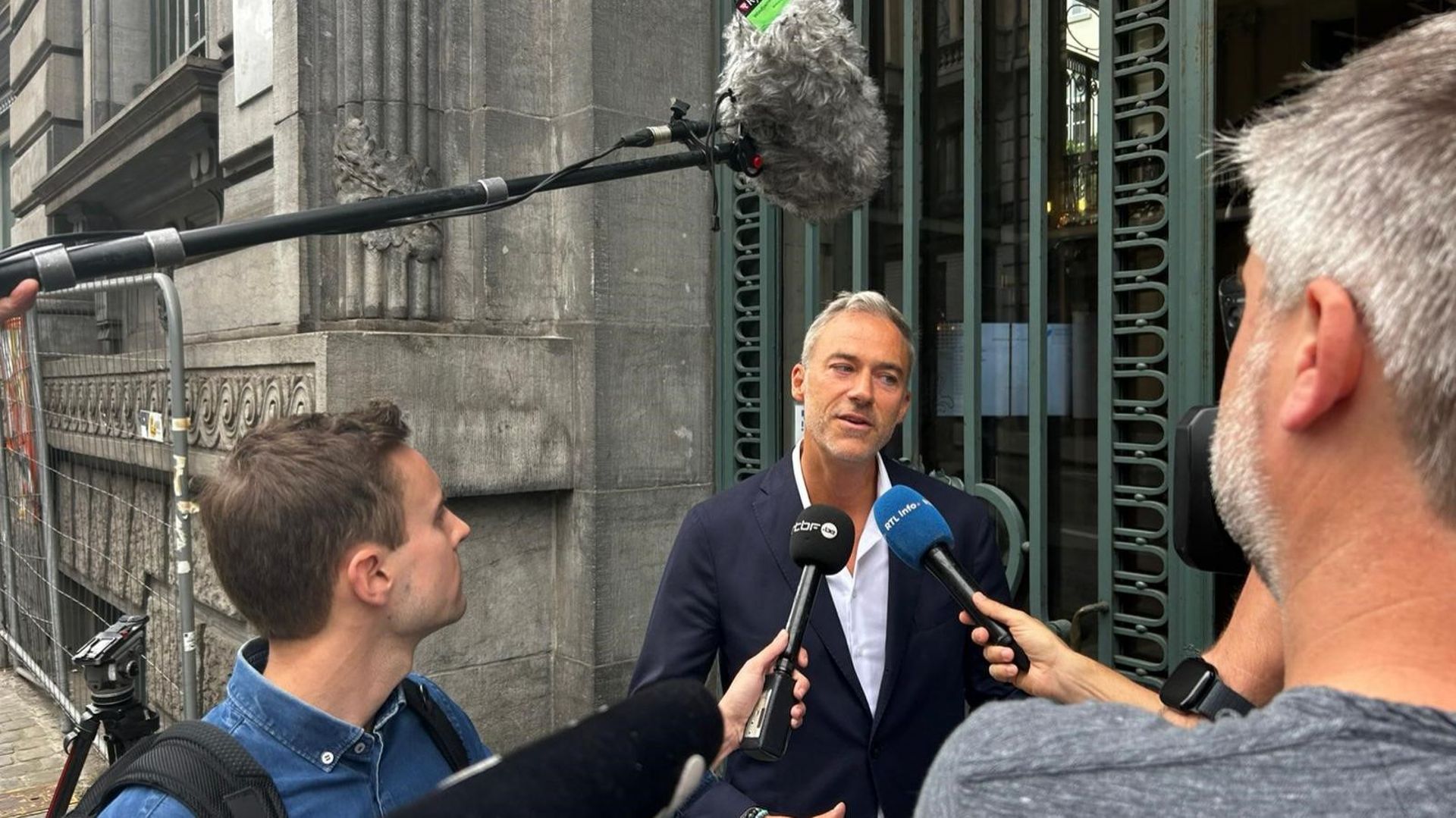 Formation d’un gouvernement à Bruxelles : "La réalité est qu’on doit avoir une solution pour le 15 septembre"
