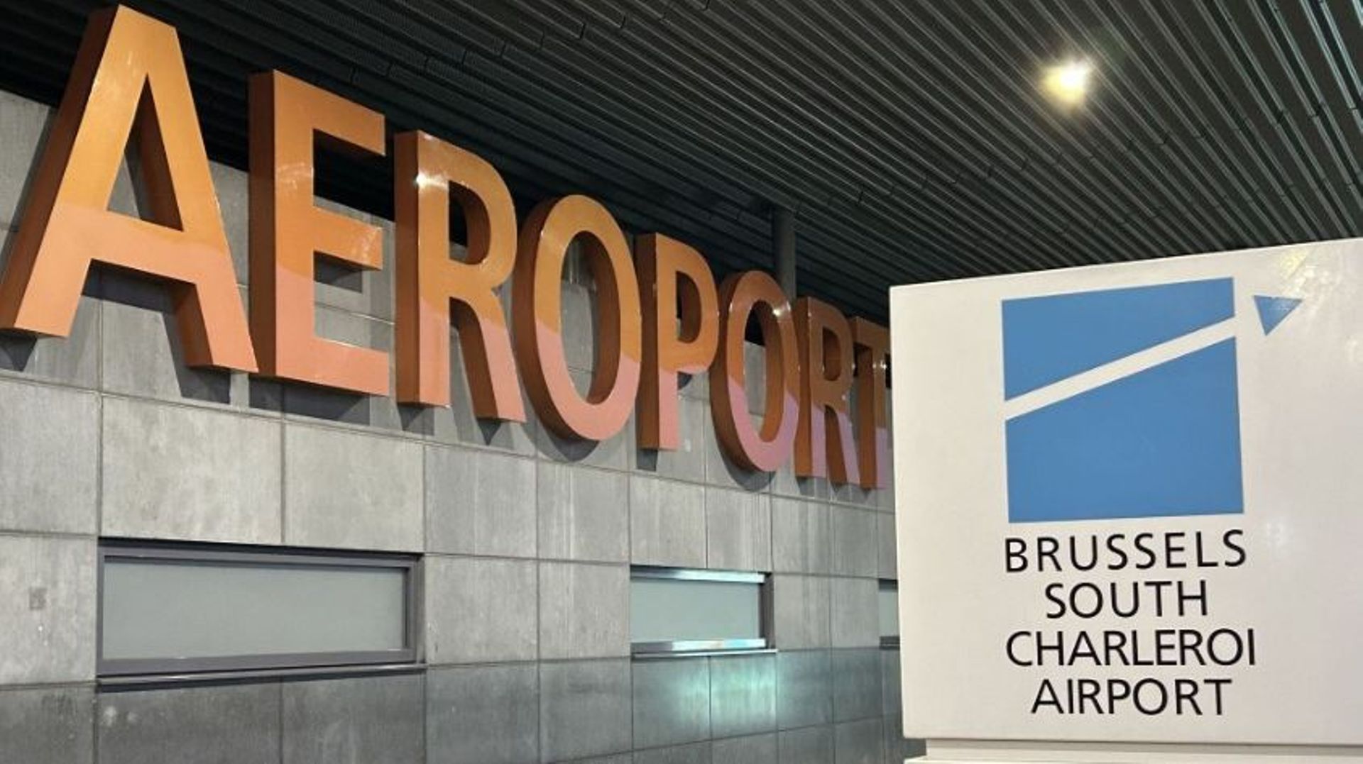 Un recours au Conseil d’État contre le permis de l’aéroport de Charleroi