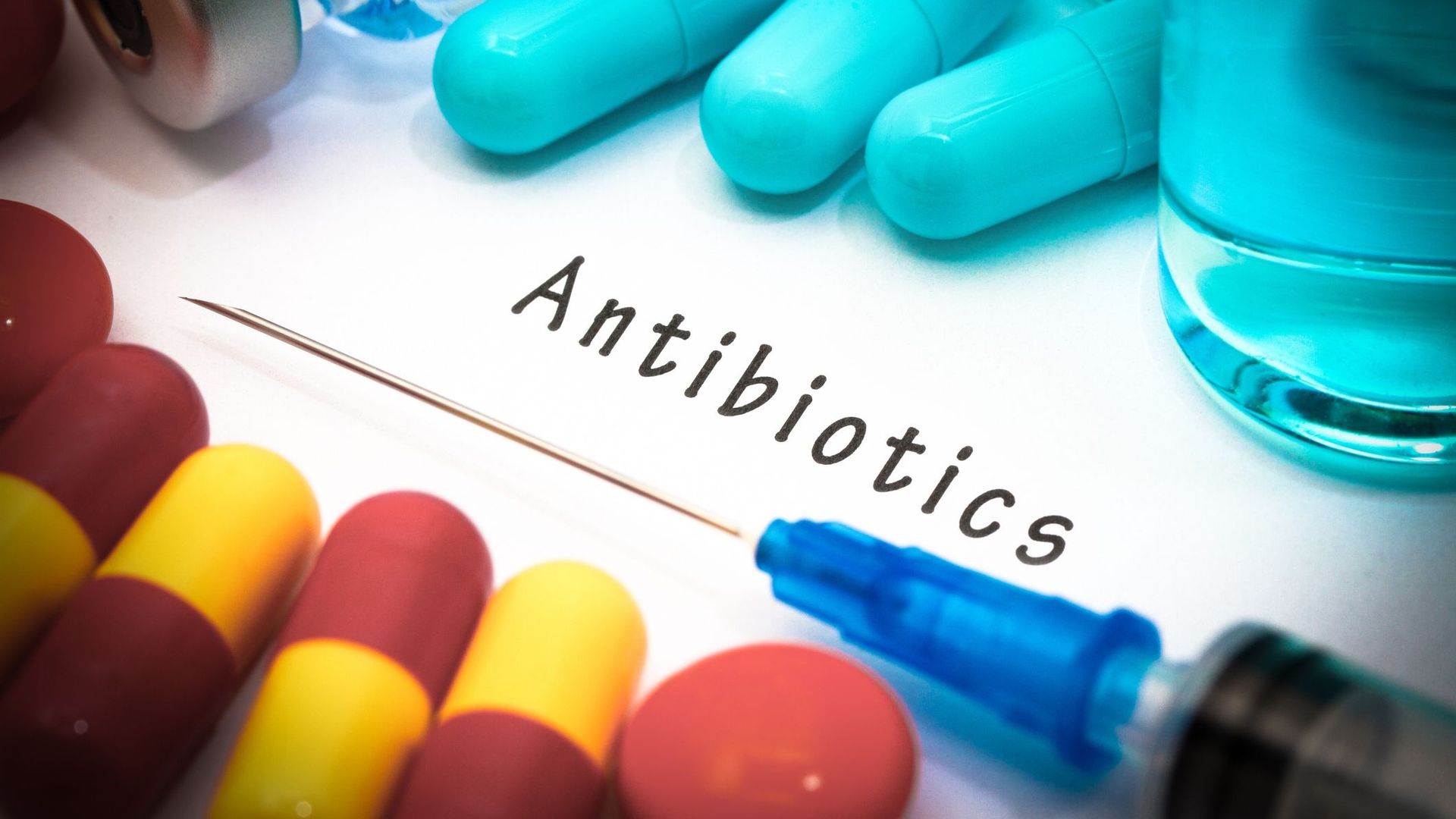 L'OMS dénonce la mauvaise utilisation des antibiotiques