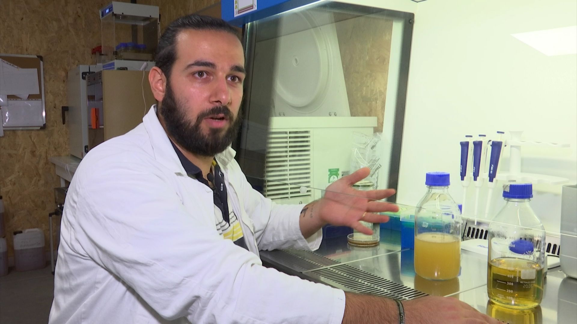 Hany Abdo, responsable de laboratoire.