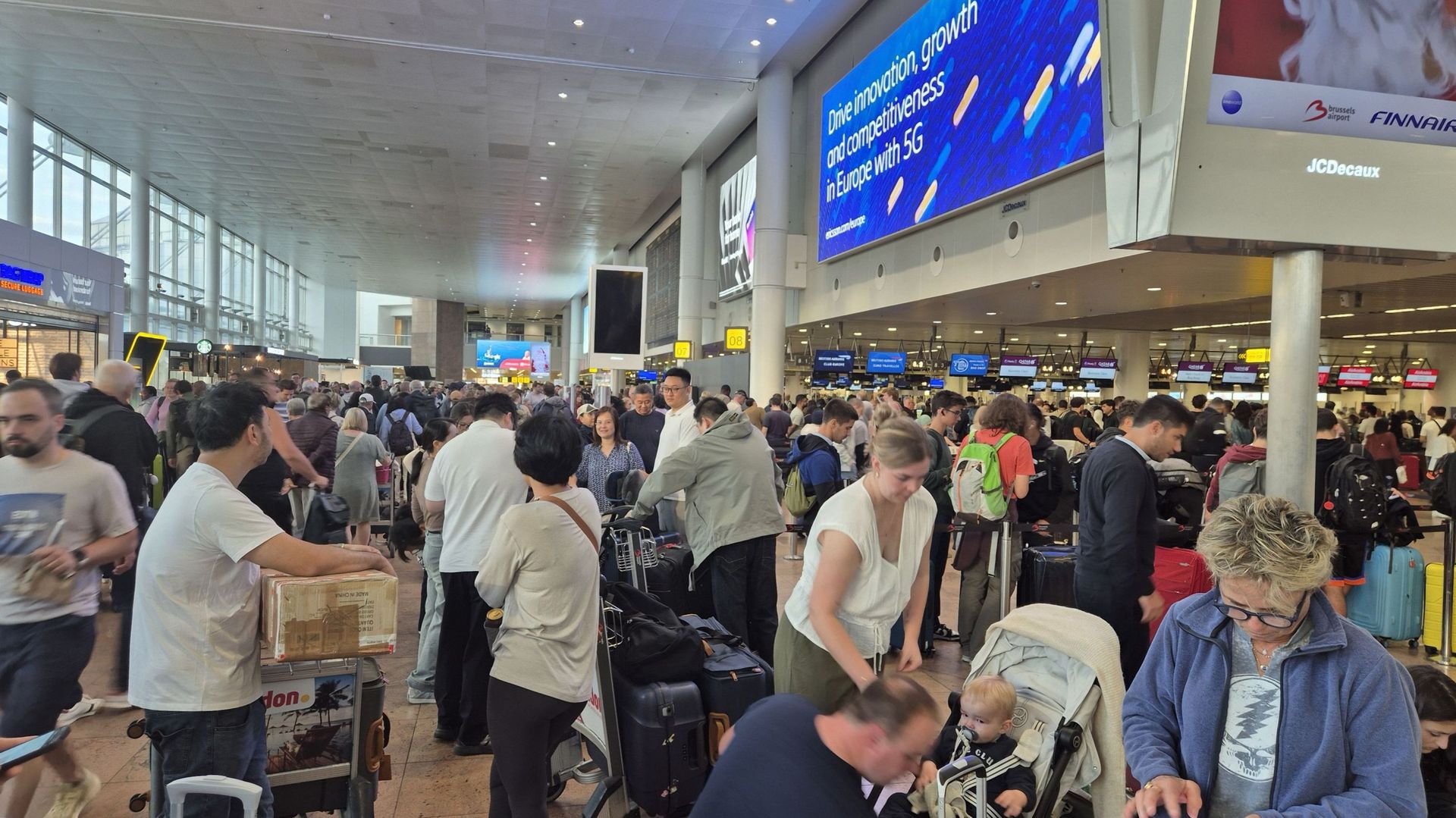 La moitié des vols prévus à Brussels Airport ce dimanche devraient être annulés