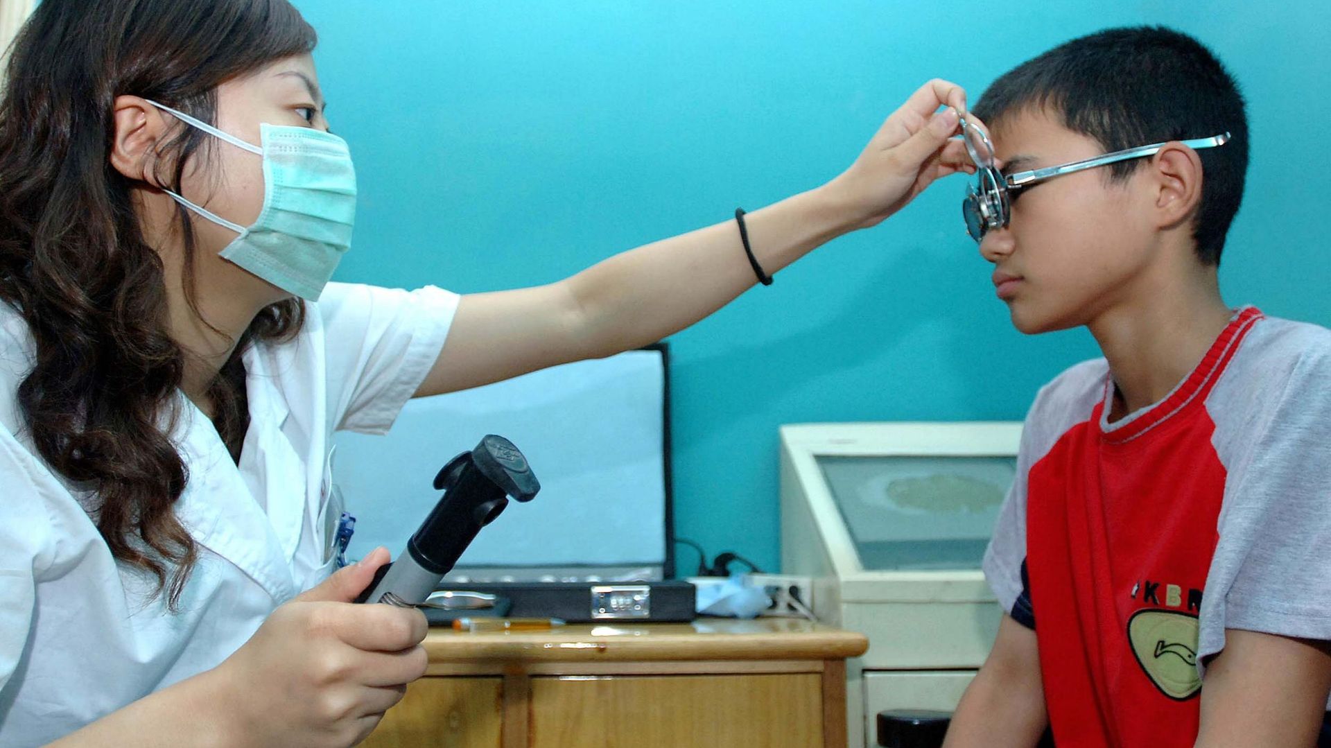 De plus en plus d’enfants consultent un ophtalmologue, selon les Mutualités libres