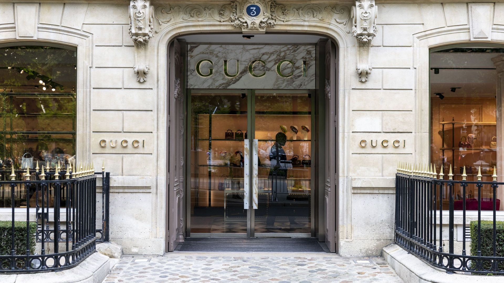 Cyberattaque : vol des données de millions de clients des marques de luxe Gucci, Balenciaga et Alexander McQueen