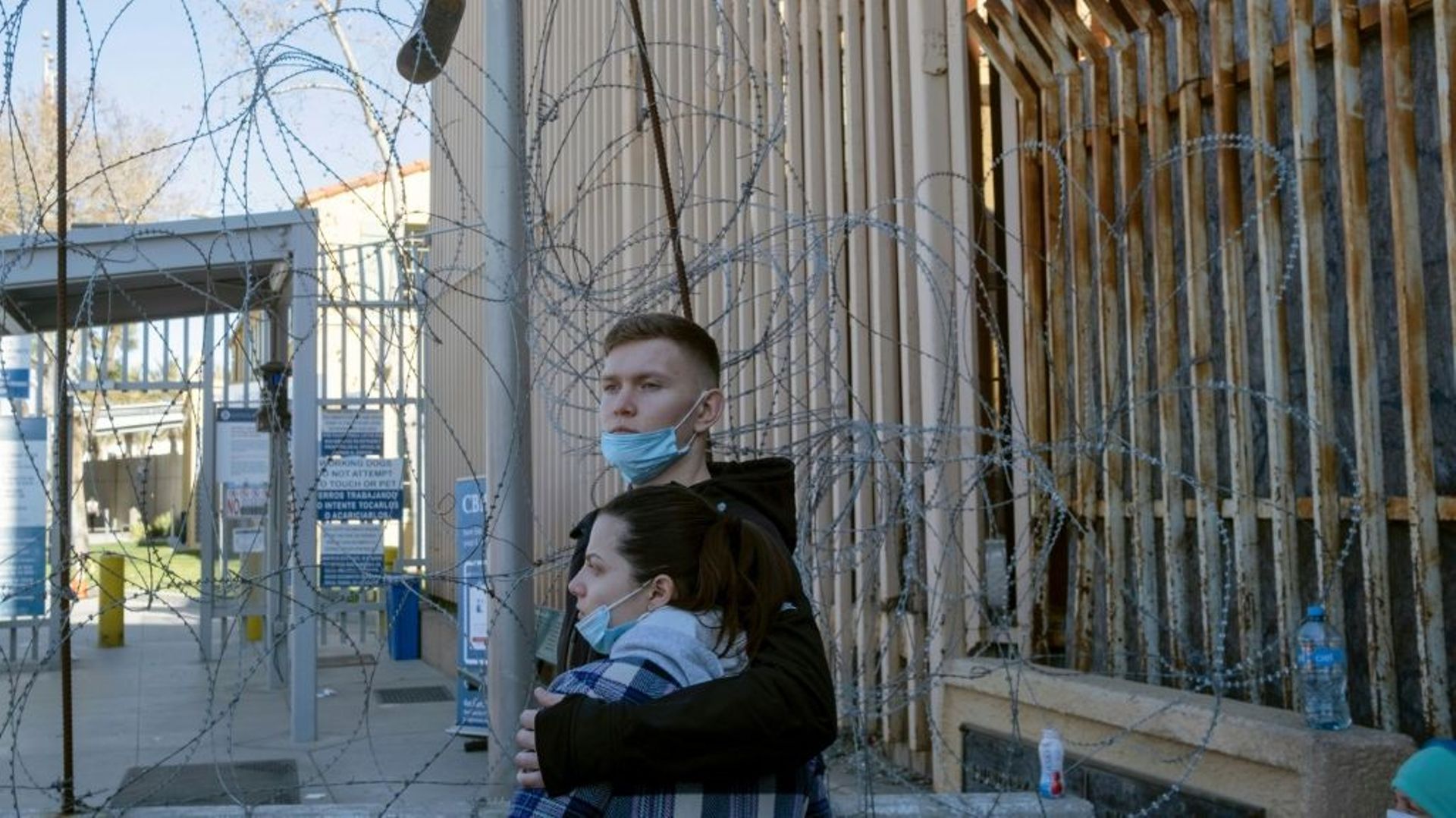 A 10.000 km de Kiev, refugiados ucranianos quedan varados en México
