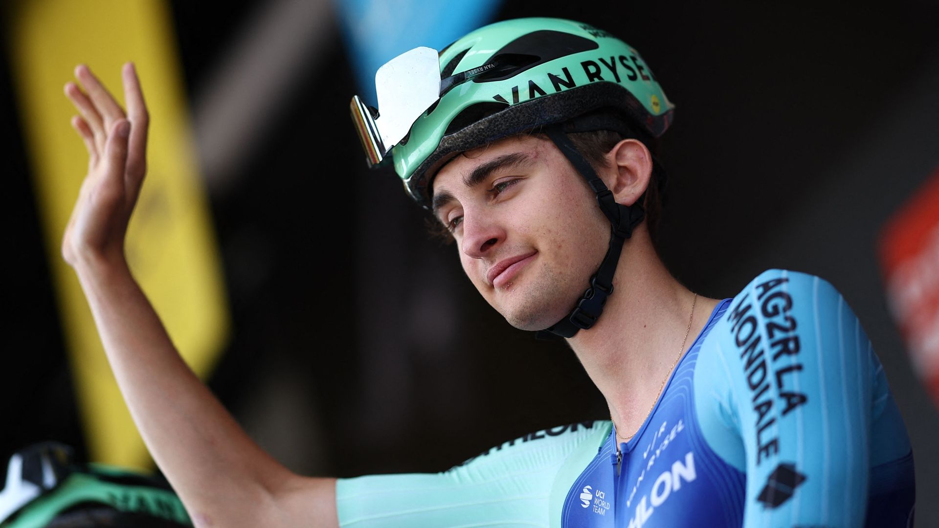 Tour de Lombardie : Paul Seixas au départ de son premier Monument, avec Liège-Bastogne-Liège dans le viseur