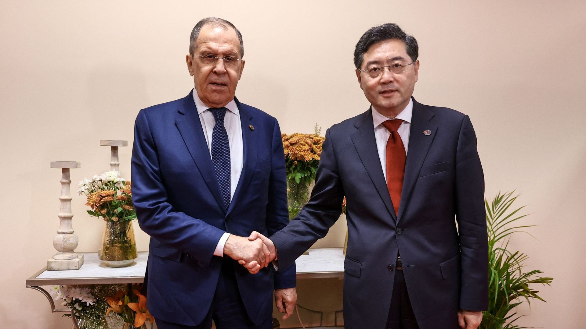 Les ministre russes et chinois des Affaires étrangères, Sergeï Lavrov et Quin Gang