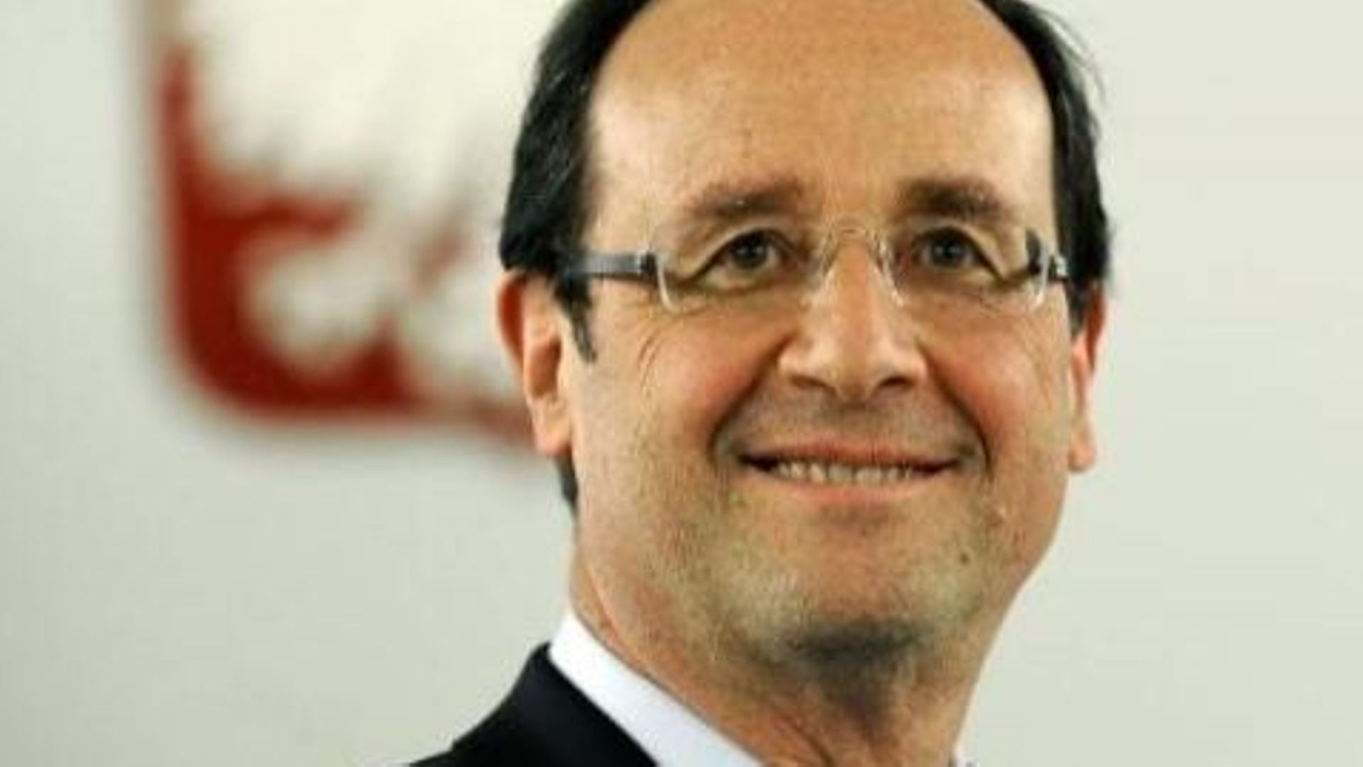Les coulisses du Hollande-tour: la correspondante de la RTBF fait le buzz
