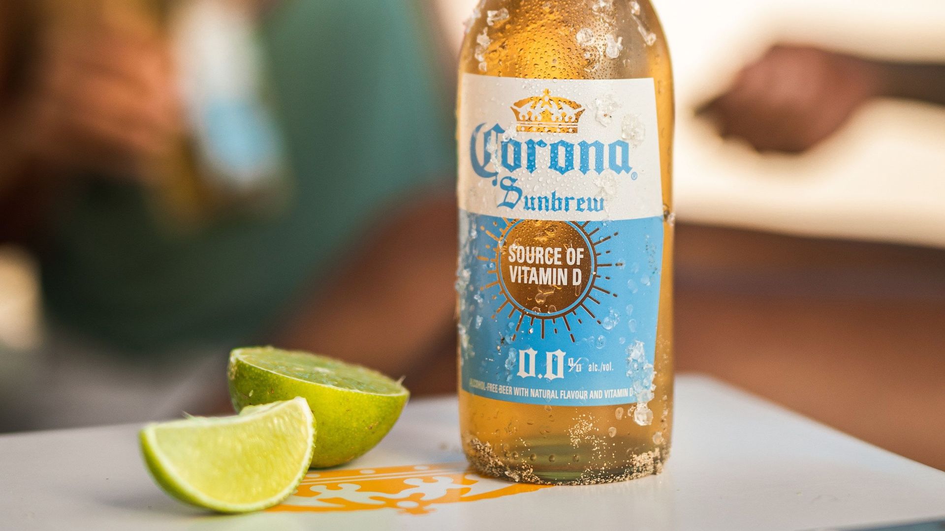 Corona invente la bière sans alcool enrichie en vitamine D.