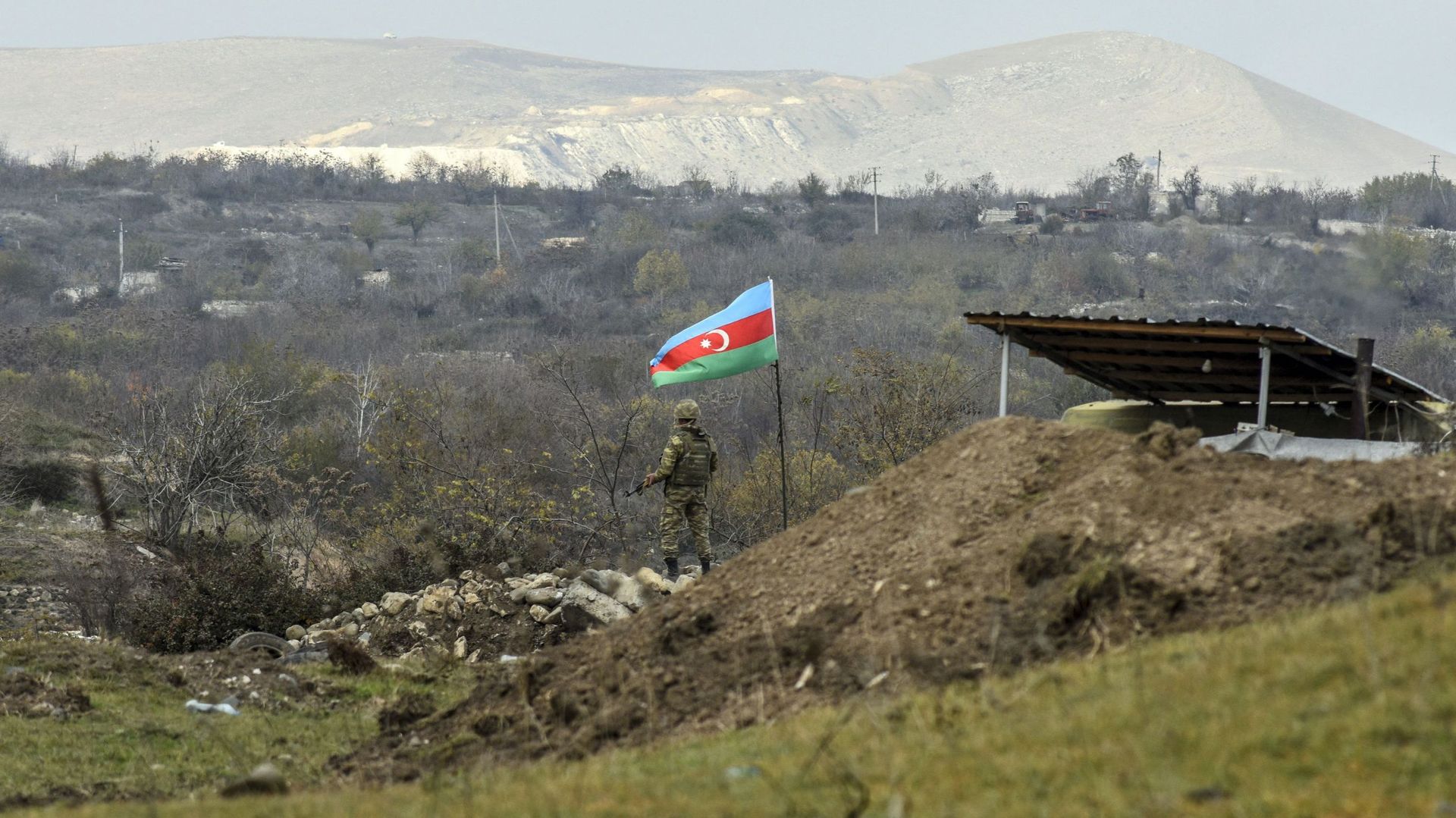L'Arménie et l'Azerbaïdjan menaient vendredi des pourparlers pour tenter d'apaiser de récentes tensions.