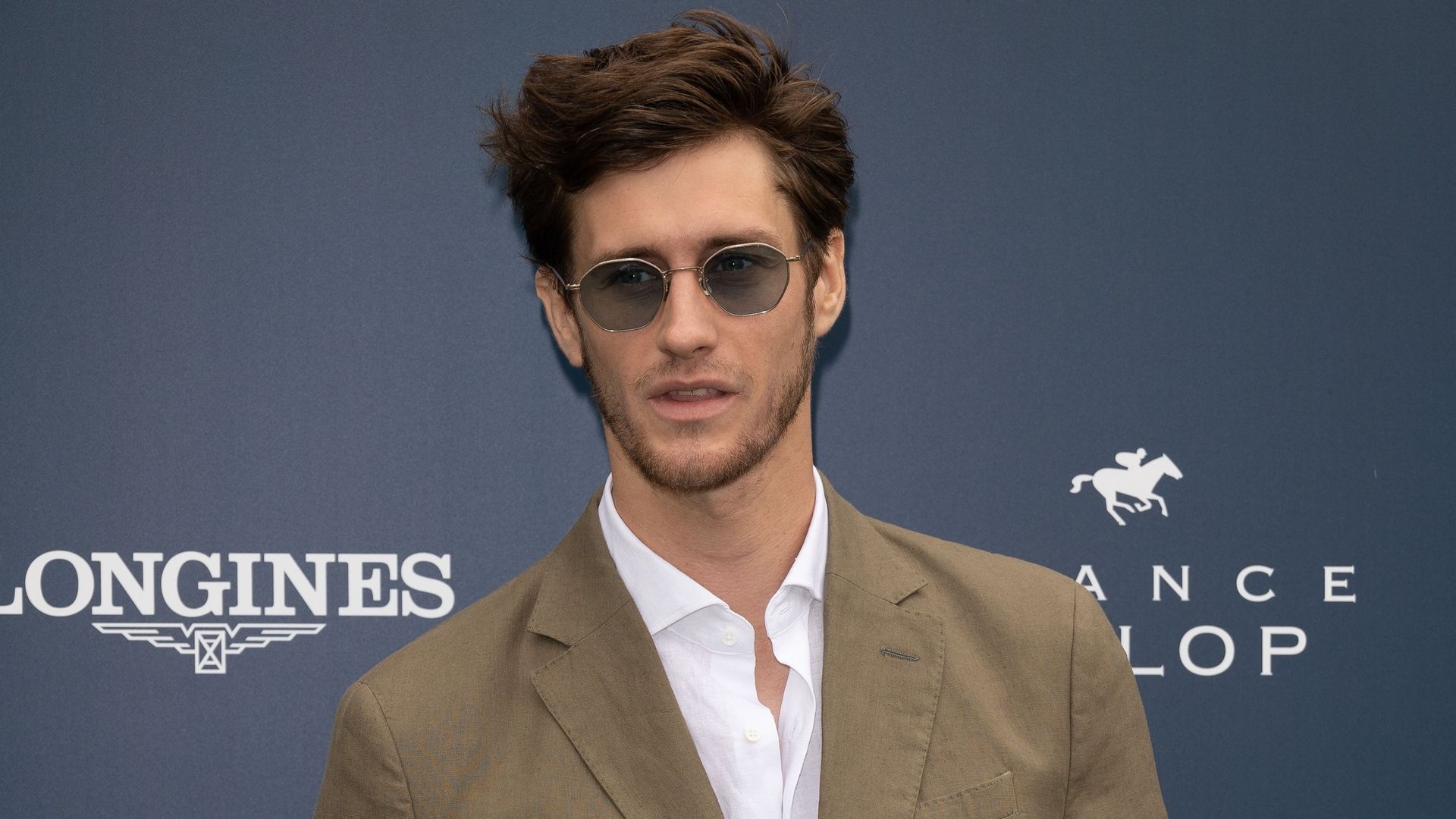 Jean-Baptiste Maunier Rejoint “Demain Nous Appartient” - RTBF Actus