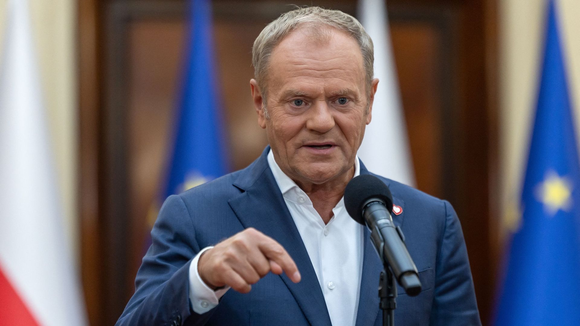 Intrusion de drones en Pologne : "Pas une erreur", répond Tusk à Trump