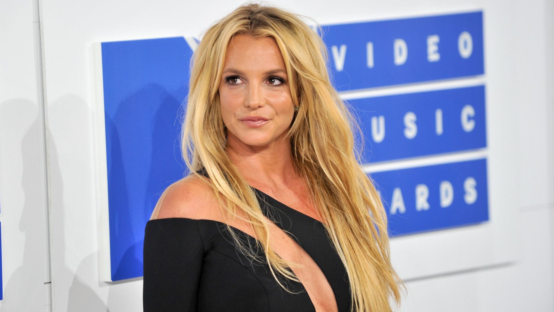 Britney Spears se livre corps et âme dans 'La Femme en moi' sur sa