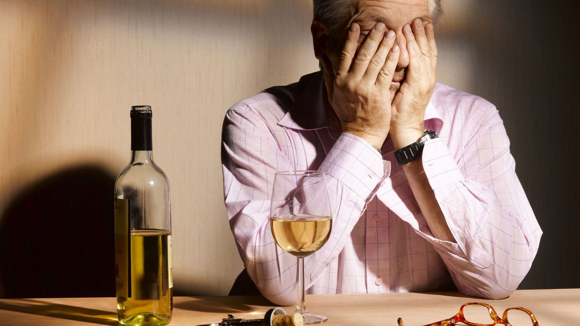 Pourquoi supporte-t-on moins bien l’alcool quand on vieillit ?