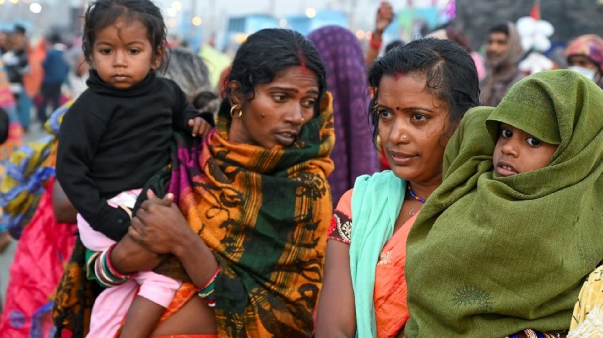 Des centaines de milliers de pèlerins indiens ont commencé à se rassembler le 13 janvier 2022 sur une île du Gange située en Inde 150 km au sud de Calcutta, l’île de Sagar, pour Gangasagar Mela, grand festival religieux