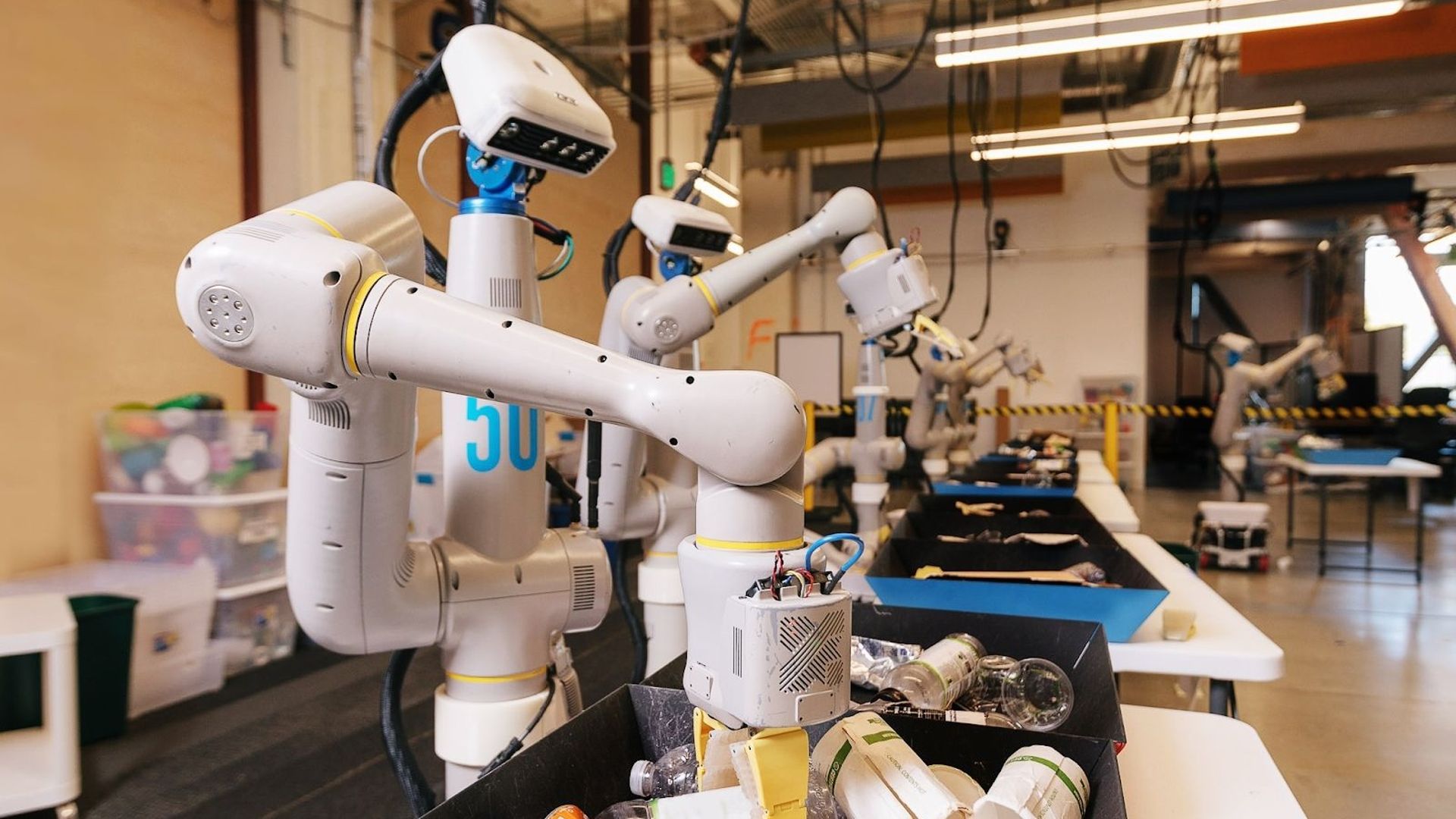 The Everyday Robot Project, ou comment rendre intelligent des robots au service de l'humain.