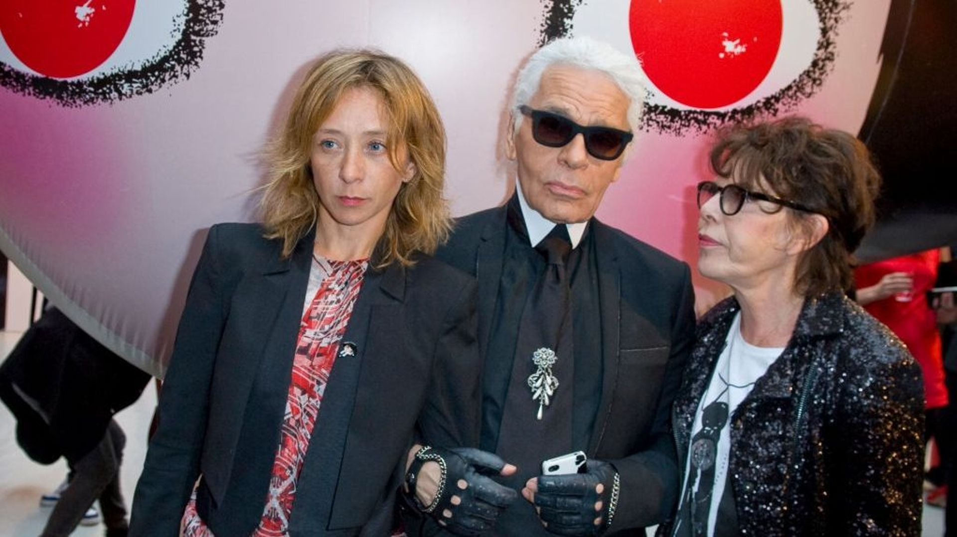 Avec Sylvie Testud et Karl Lagerfeld en 2019