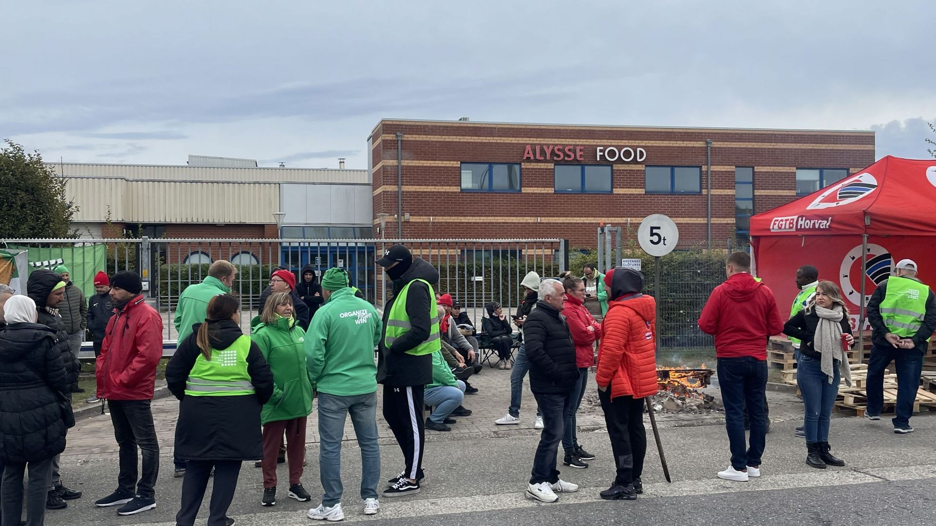 Seneffe : La grève continue pour les travailleurs d’Alysse Food