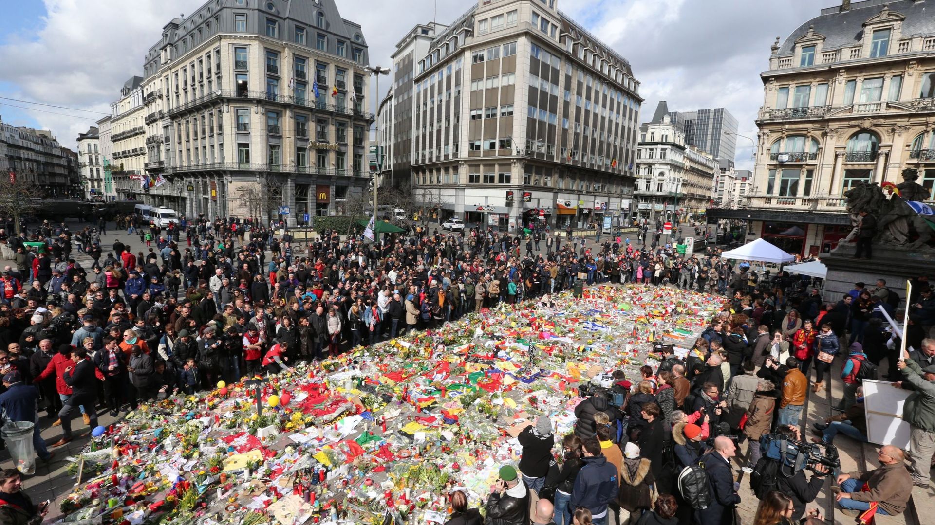 Transversales Comment Bruxelles Est Devenue La Cible Des Terroristes transversales-comment-bruxelles-est-devenue-la-cible-des-terroristes