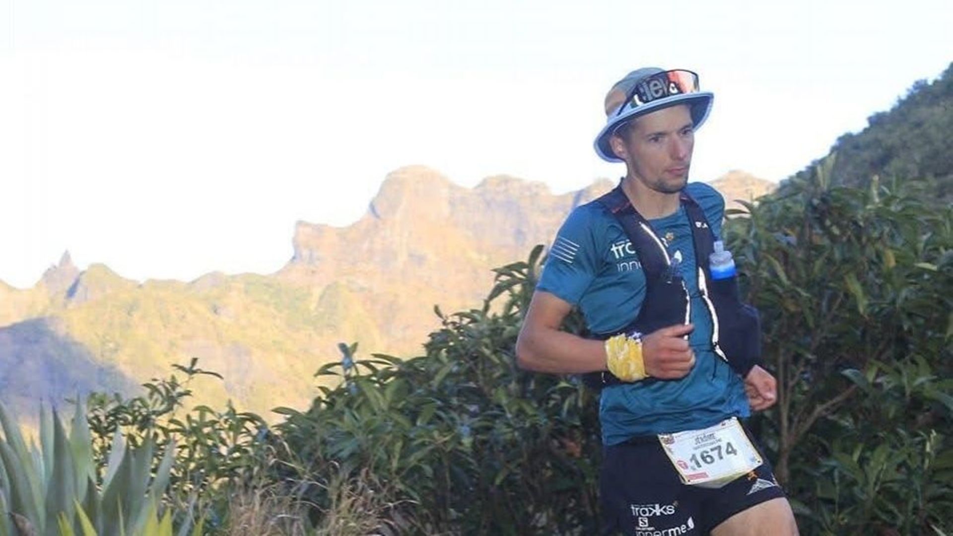 Ultra Trail : Jérôme Vanderschaeghe, un Belge candidat au top 10 sur la Diagonale des fous