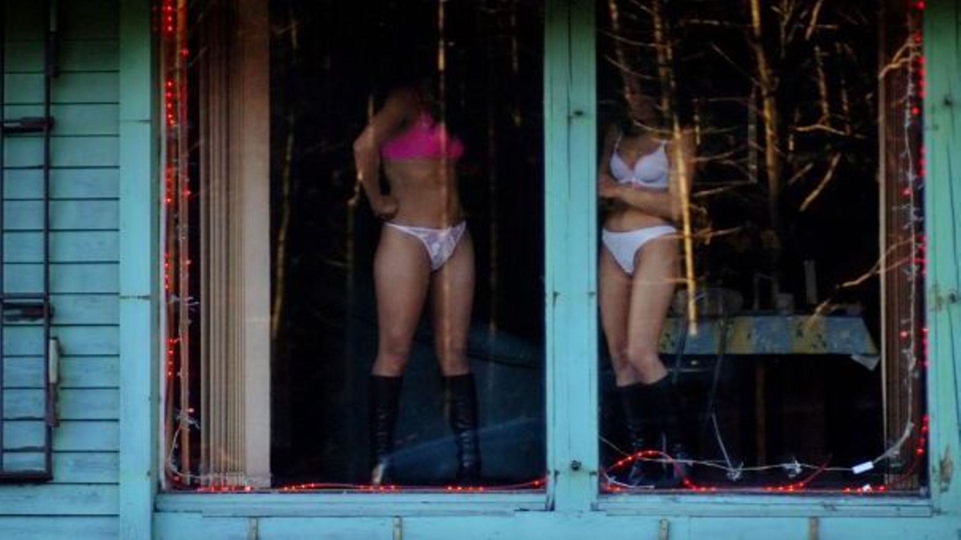 A Schaerbeek, un nouveau règlement communal impose une taxe "sur les lieux de prostitution en vitrines". 