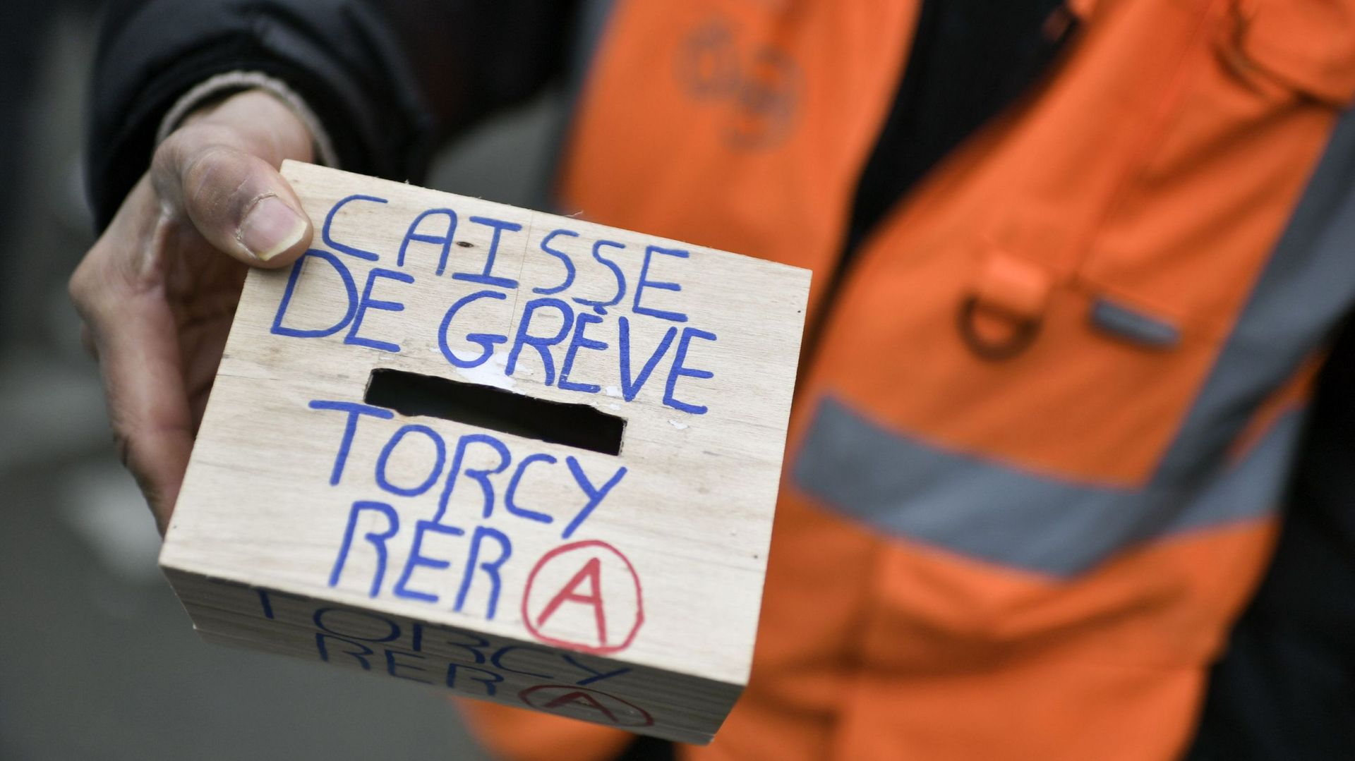 CNE et FGTB participeront aux caisses de grève des syndicats français
