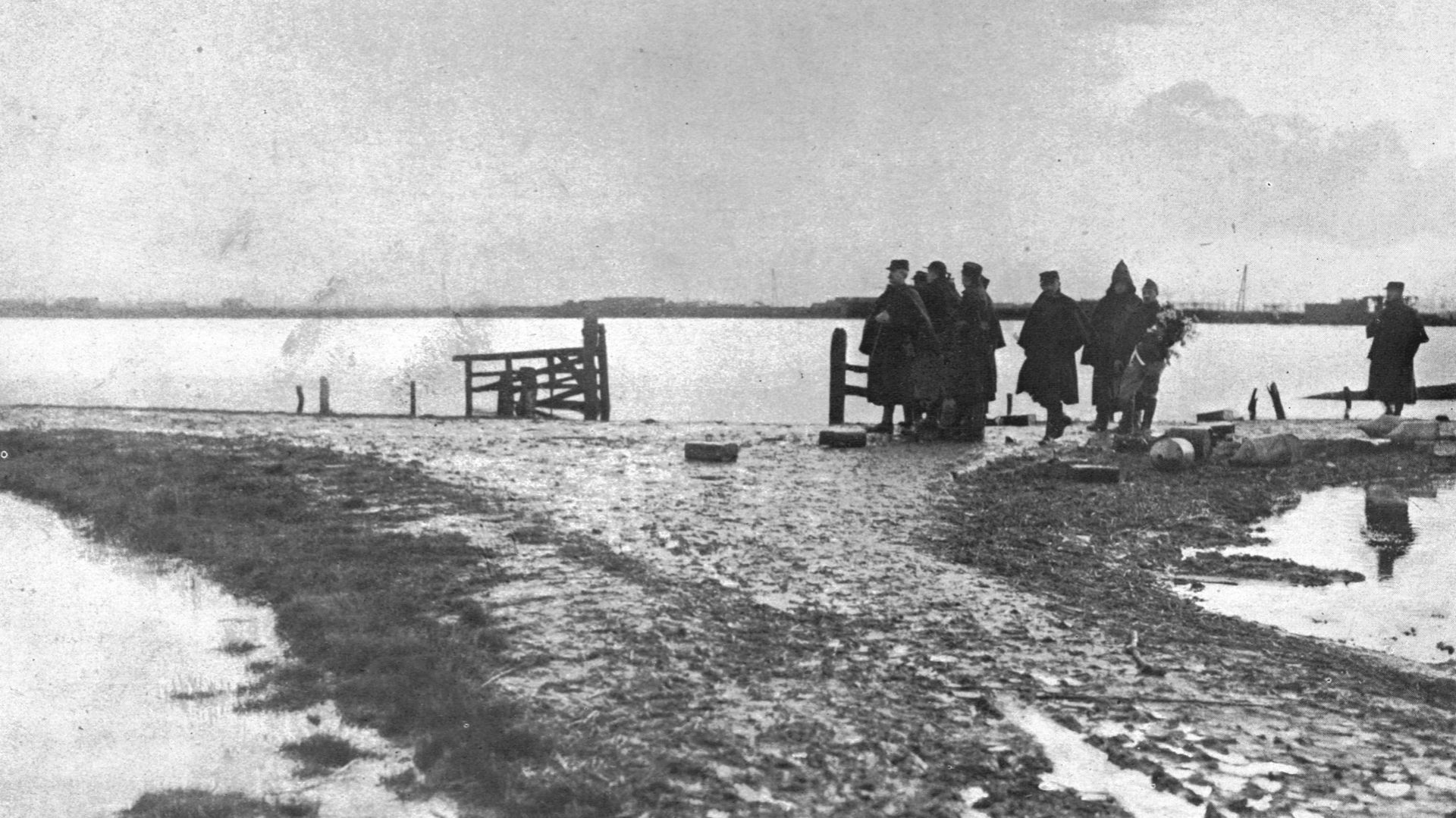 Inondation protectrice sur la rive gauche de l’Yser, 1914
