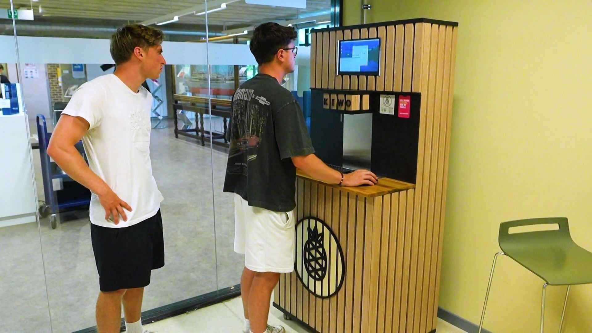 Un distributeur de boissons pour bousculer nos habitudes et nos déchets