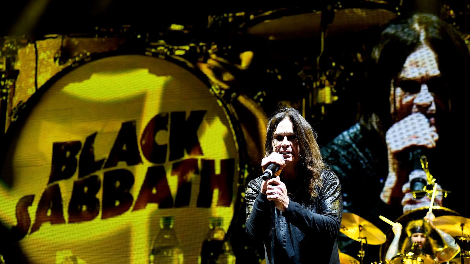 Ozzy Osbourne reporte encore sa tournée et une nouvelle figurine Black Sabbath est disponible