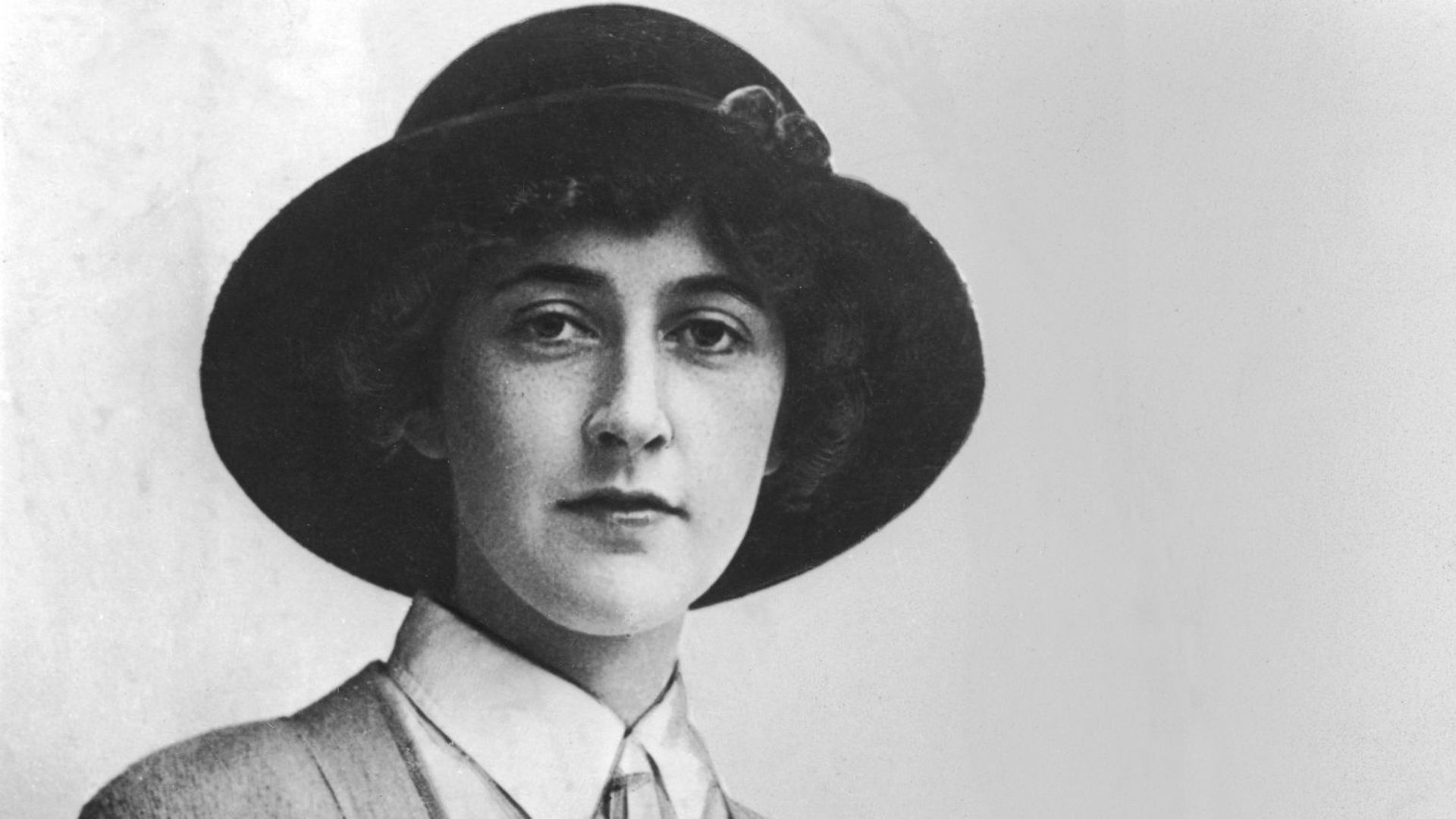 Agatha Christie : 5 anecdotes surprenantes sur la reine du crime