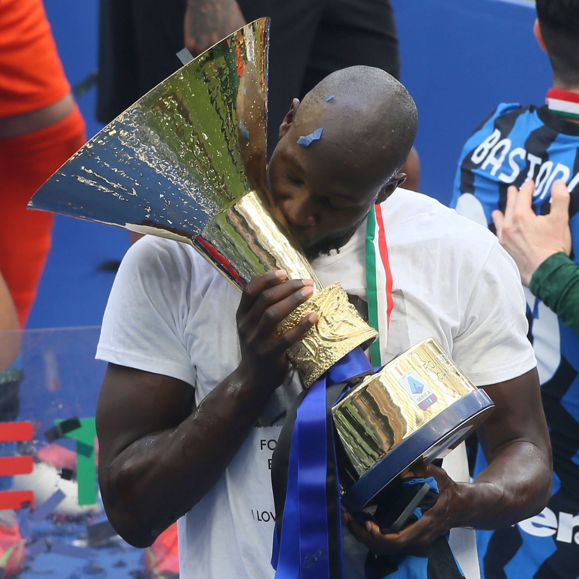Serie A Championship 2020-21, Inter-Udinese 5-1, Festa Scudetto, ROMELU LUKAKU with cup CAMPIONATO SERIE A 2020-21 SCUD