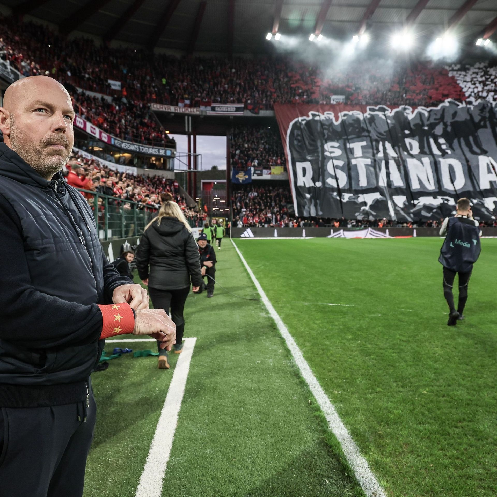 Regardez RSC Anderlecht - Standard de Liège : Brian Riemer en