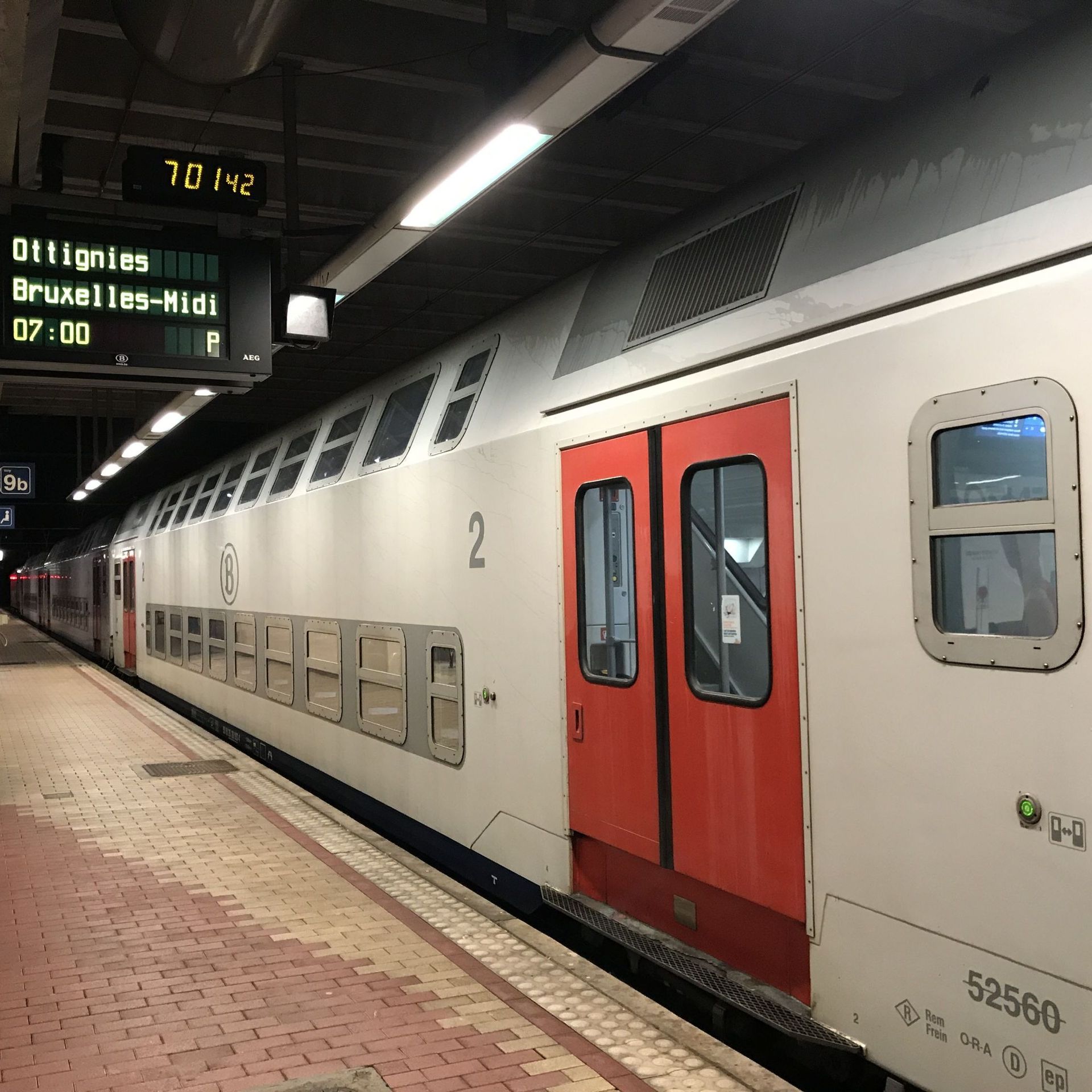 La circulation des trains sur l'axe Liège-Bruxelles perturbée - Le Soir