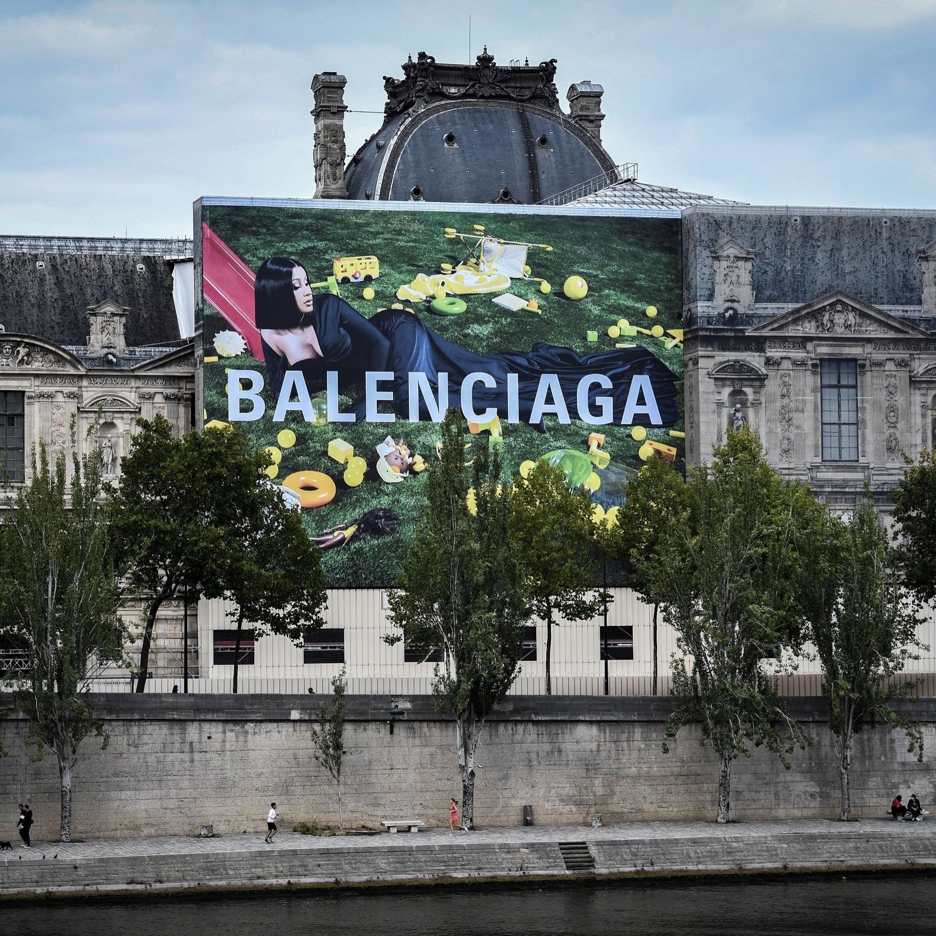 balenciaga twitter