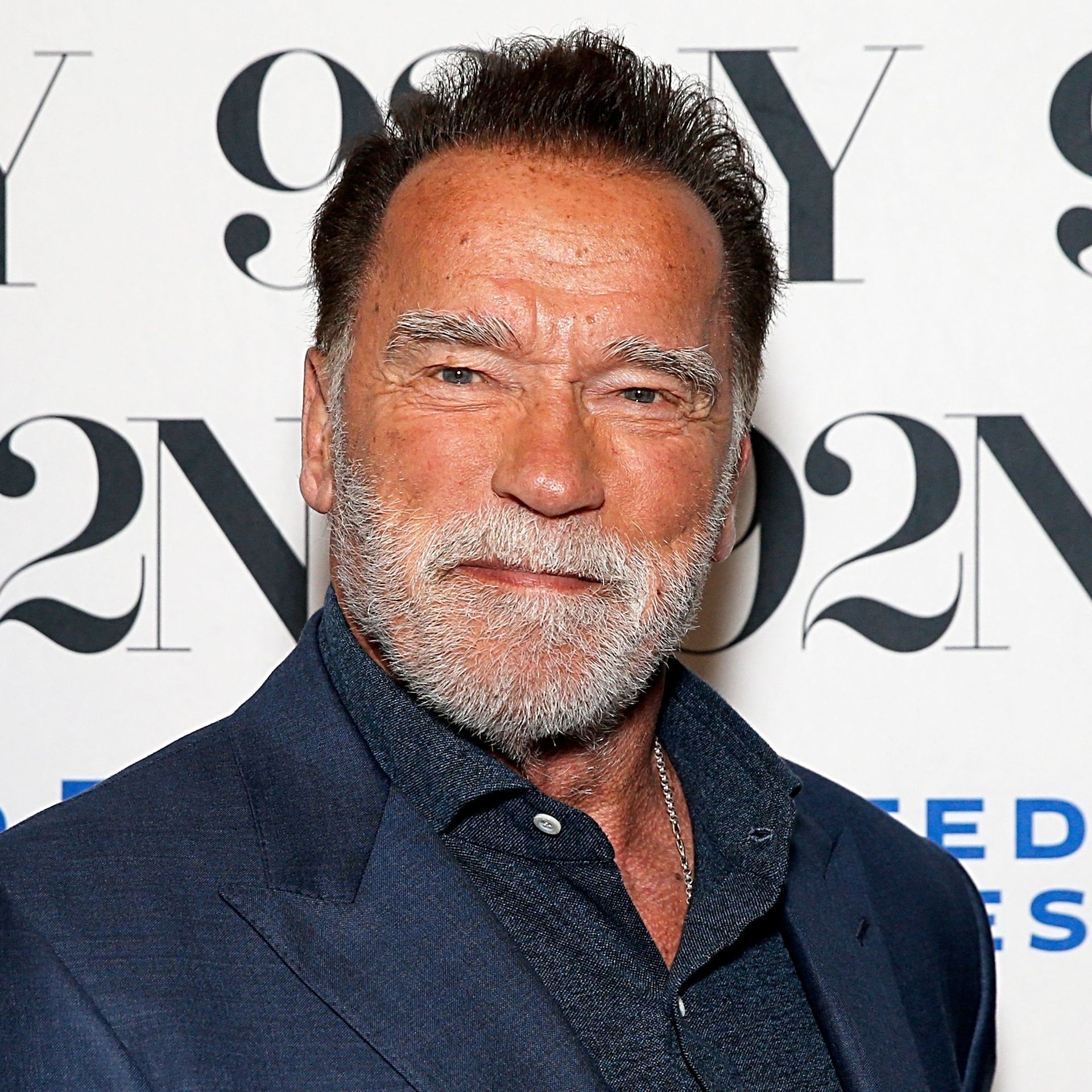 Arnold Schwarzenegger parle sans langue de bois de son corps vieillissant 
