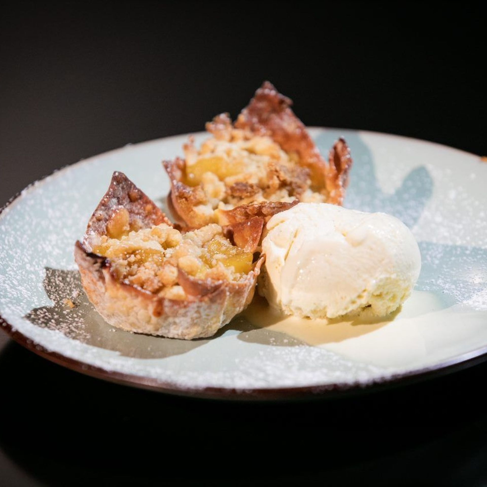 Envie de finir par une note sucrée ? Retrouvez le dessert de Nadège et Thanh-Nhan en demi-finale de My Tiny Restaurant