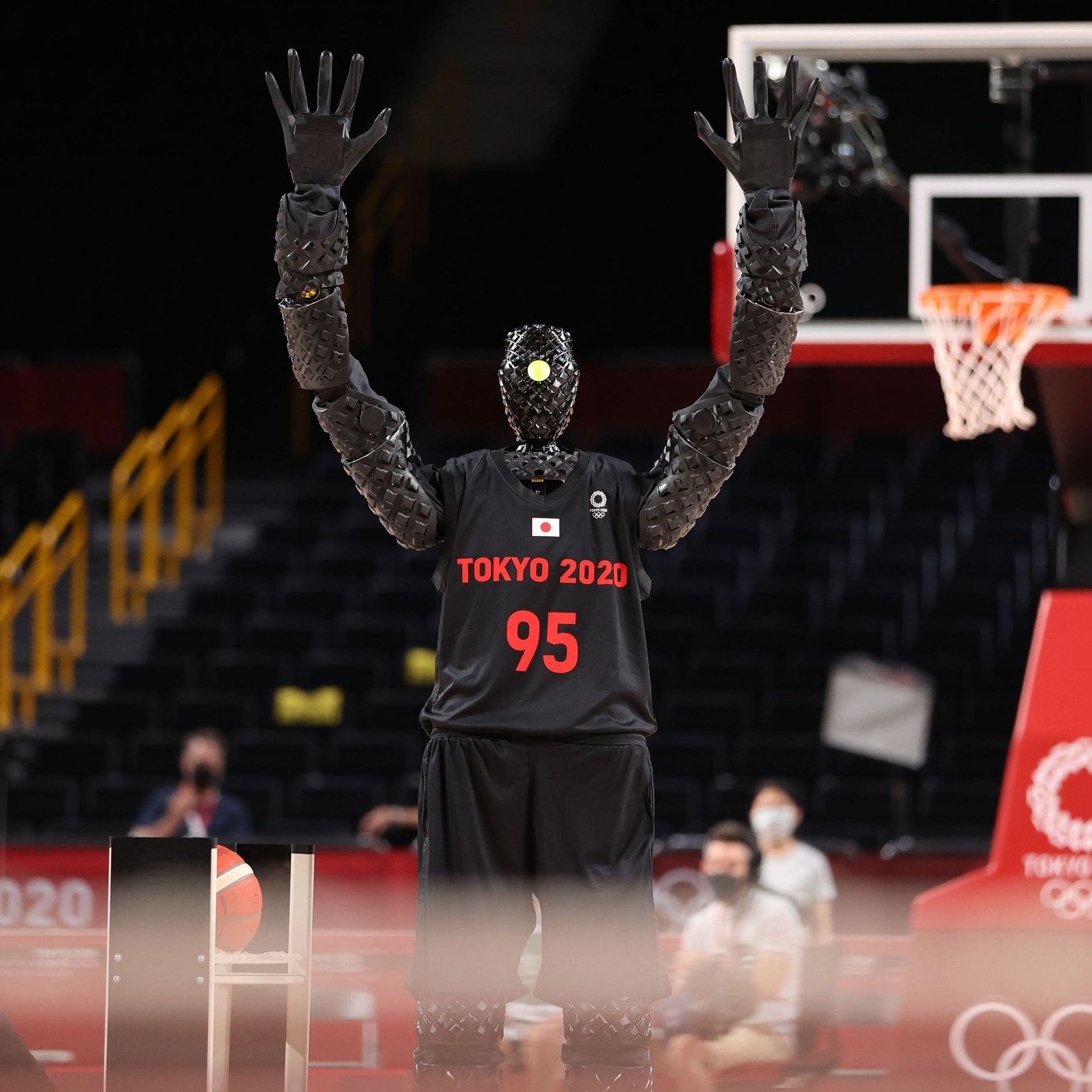 Un robot basketteur devient la vedette d'un match aux Jeux de Tokyo
