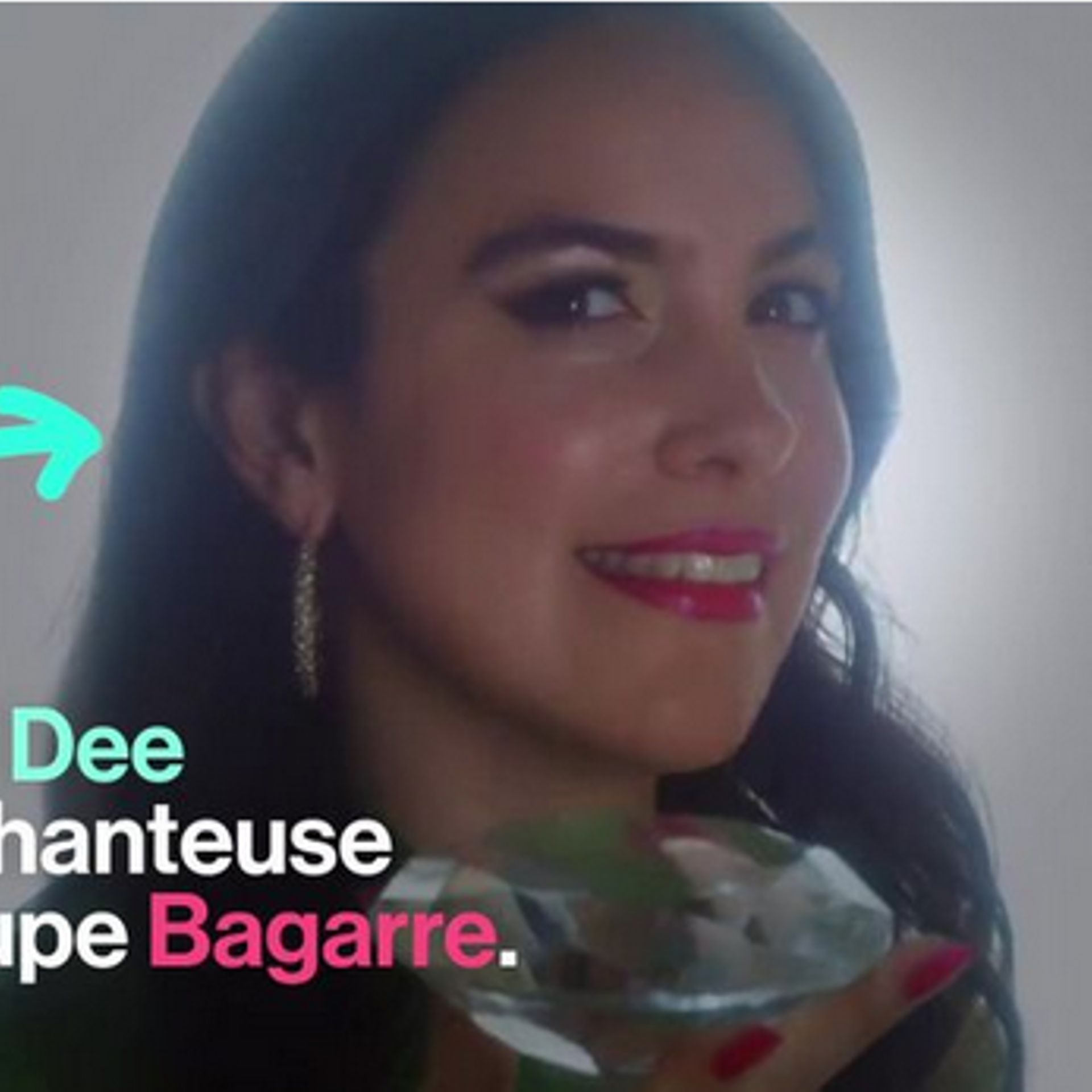 La chanteuse du groupe Bagarre plaide pour que la masturbation féminine ne  soit plus un sujet tabou - RTBF Actus