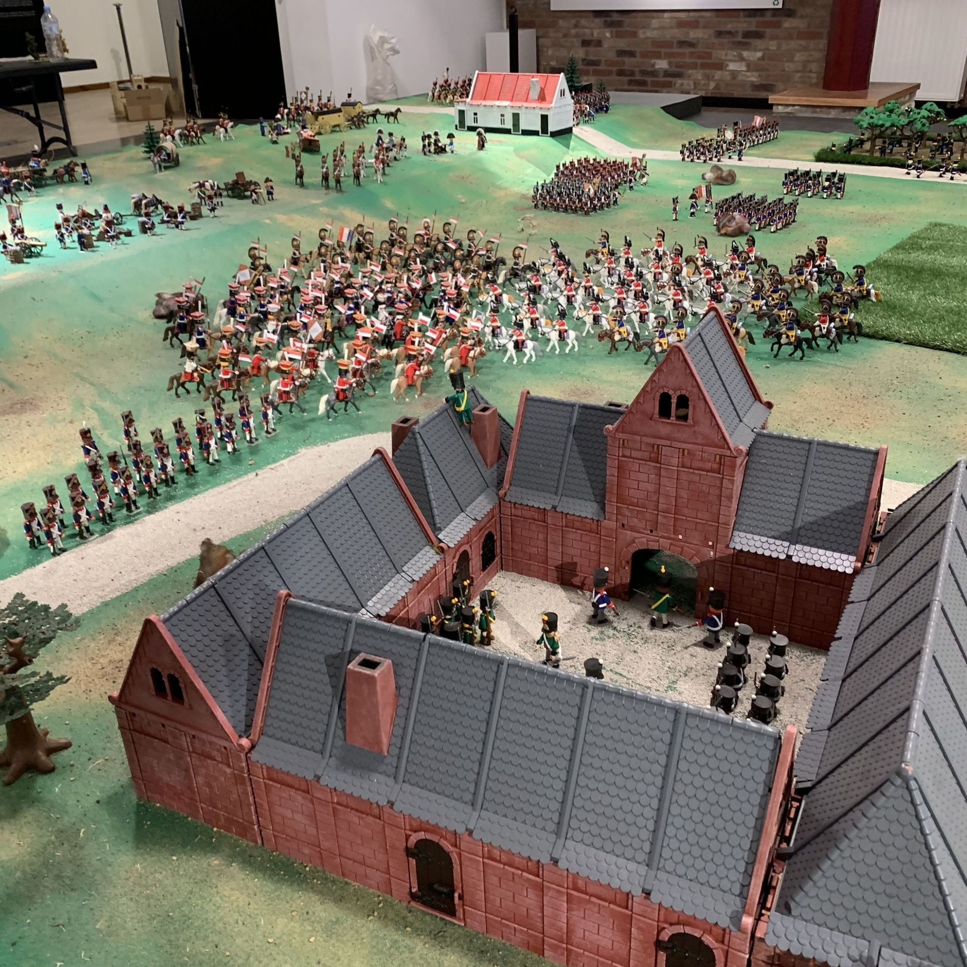 La vie de Napoléon et la bataille de Waterloo en Playmobil au musée  Wellington de Waterloo 